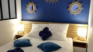 1 chambre, fer et planche Ă repasser, Wi-Fi, draps fournis
