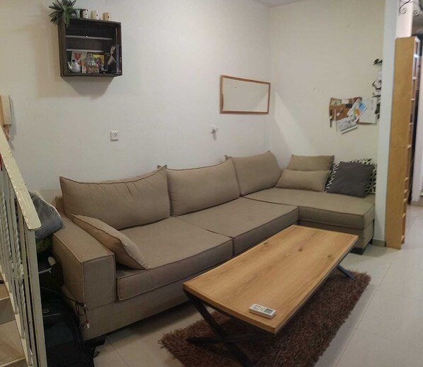 TV, video games, stereo