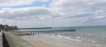 HUS Enetasjes Grandcamp-Maisy 150 meter fra stranden