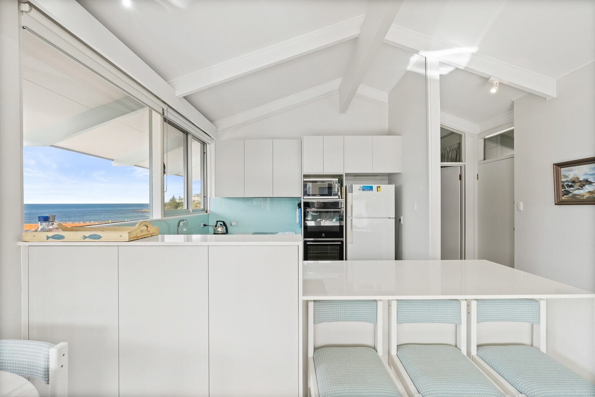 107 Franklin Pde - Amazing Views - Fabulous Outdoor Entertaining Area — image 14
