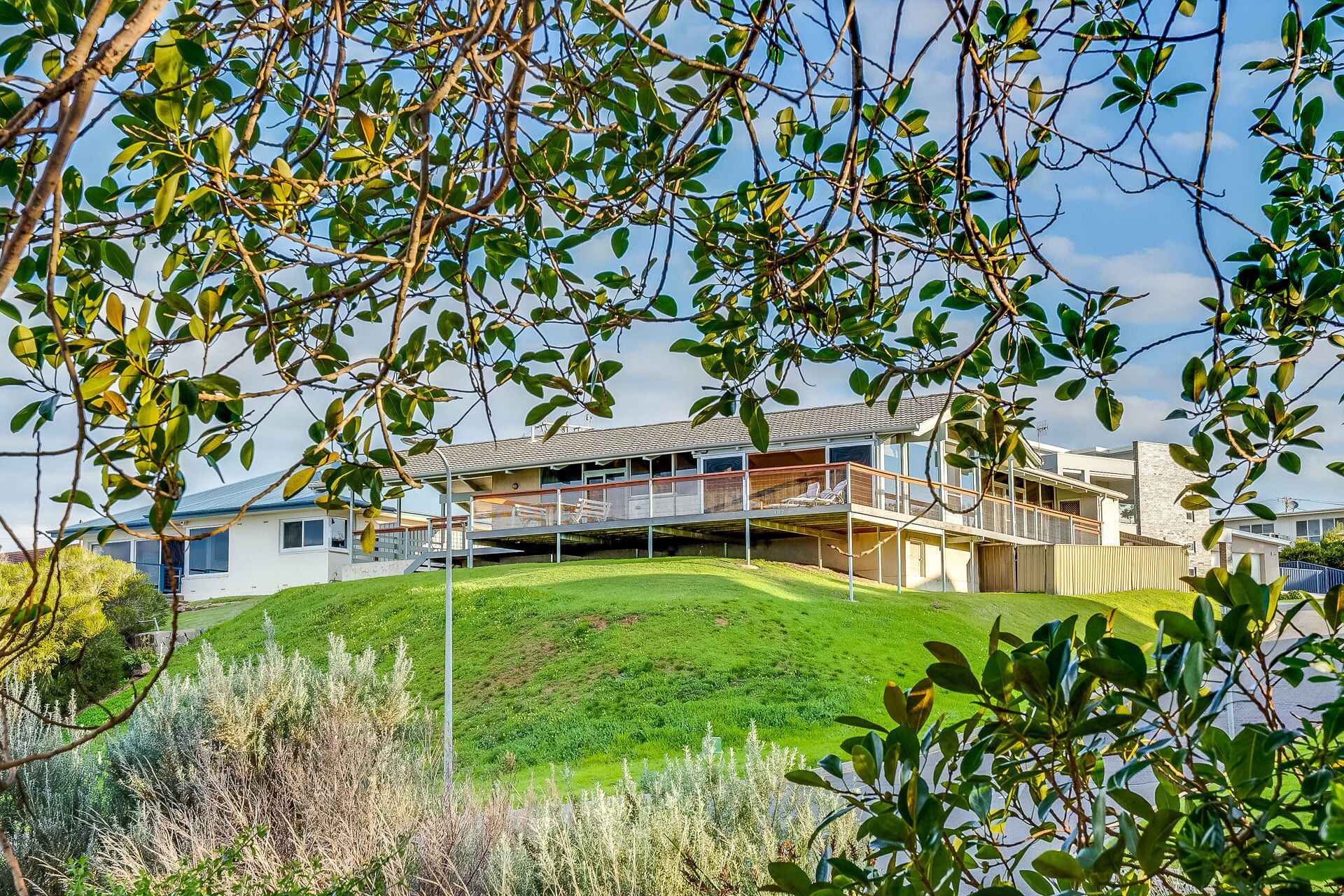 107 Franklin Pde - Amazing Views - Fabulous Outdoor Entertaining Area — image 29