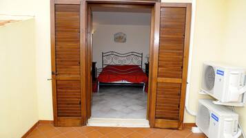 4 camere, ferro/asse da stiro, lenzuola