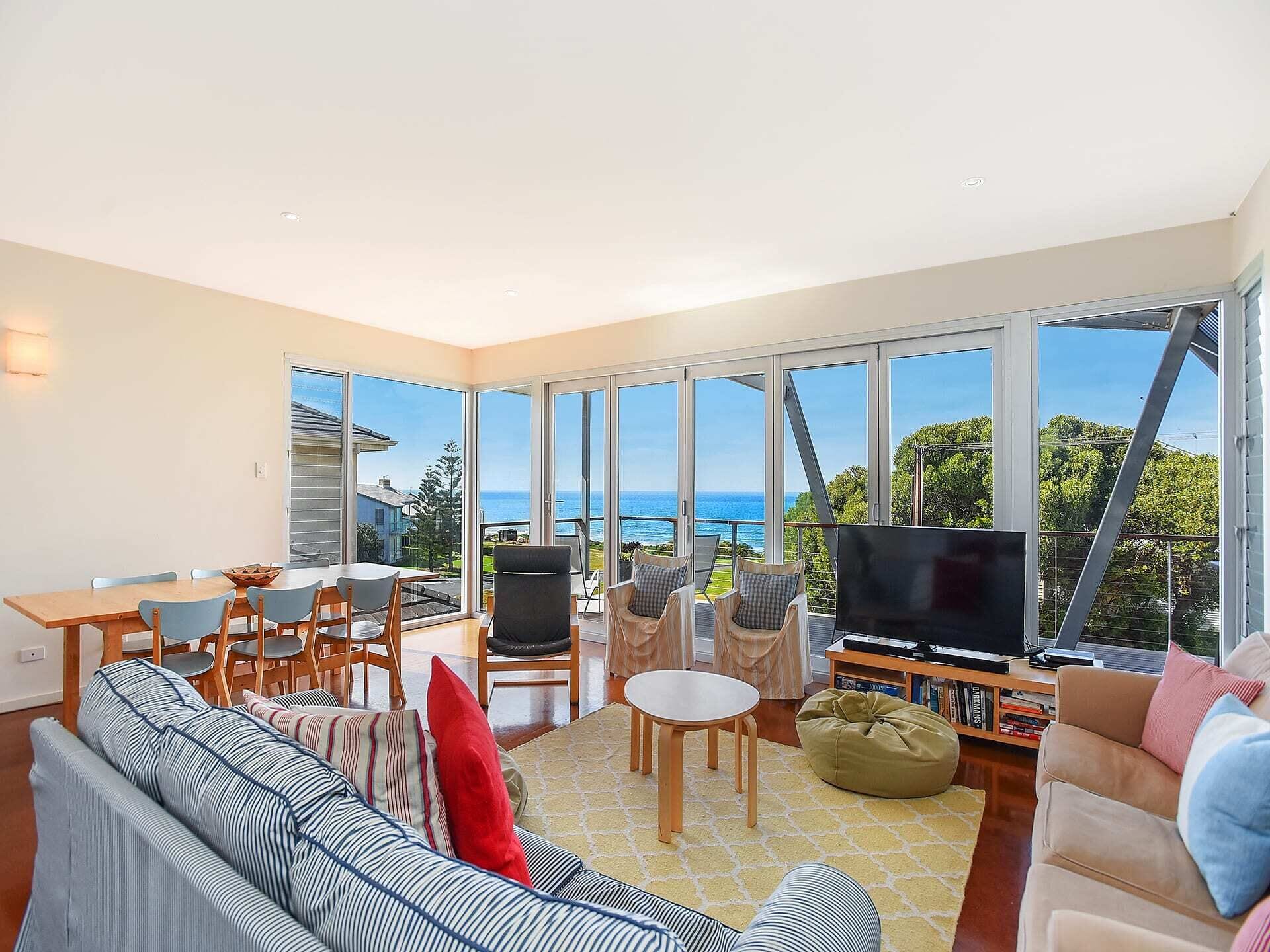 118 Seagull Ave - Large family home, with open plan living and sea views