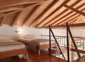 2 chambres, fer et planche Ă repasser, Wi-Fi gratuit, draps fournis