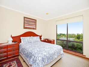3 bedrooms