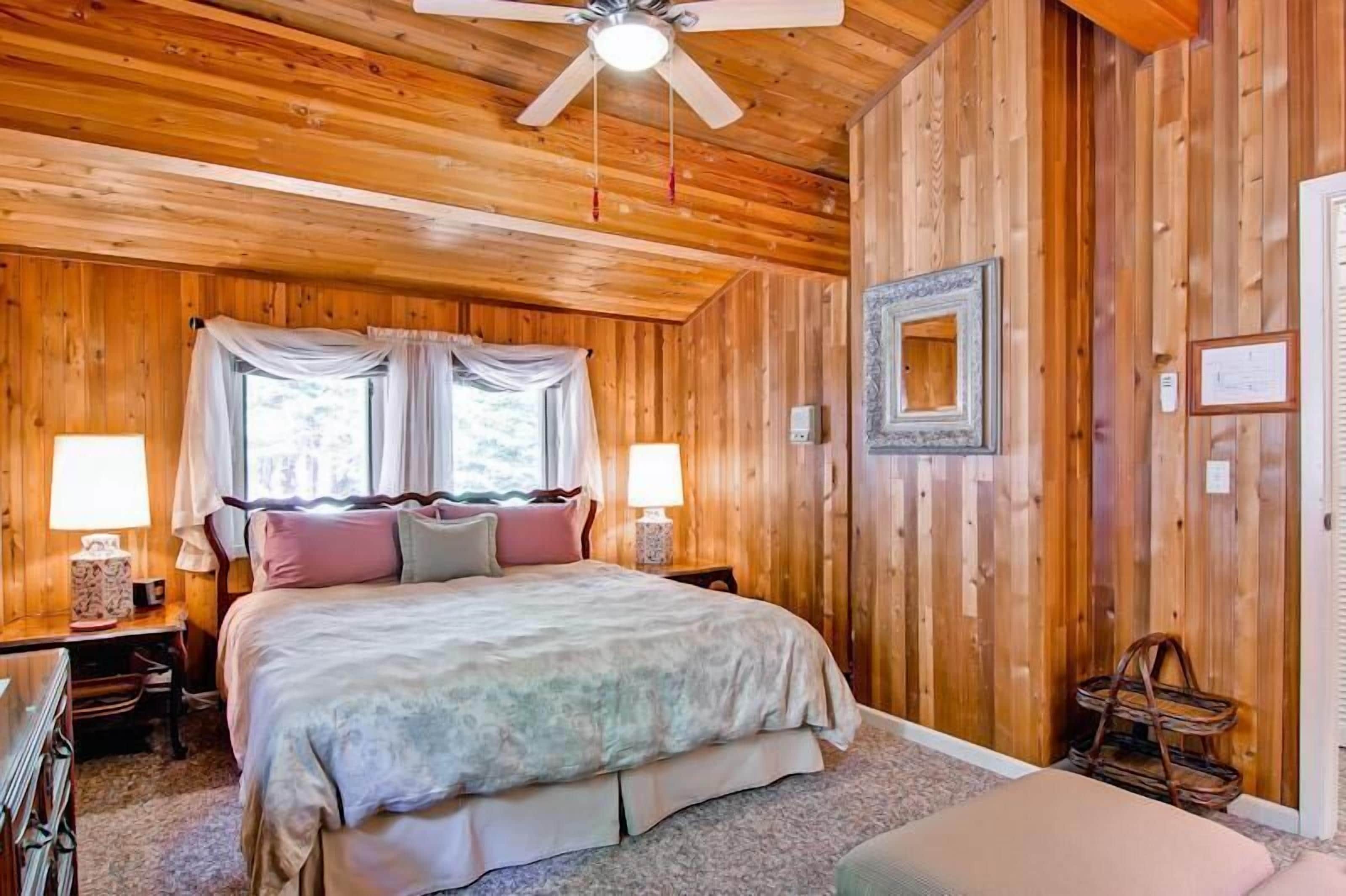 2 makuuhuonetta, vuodevaatteet