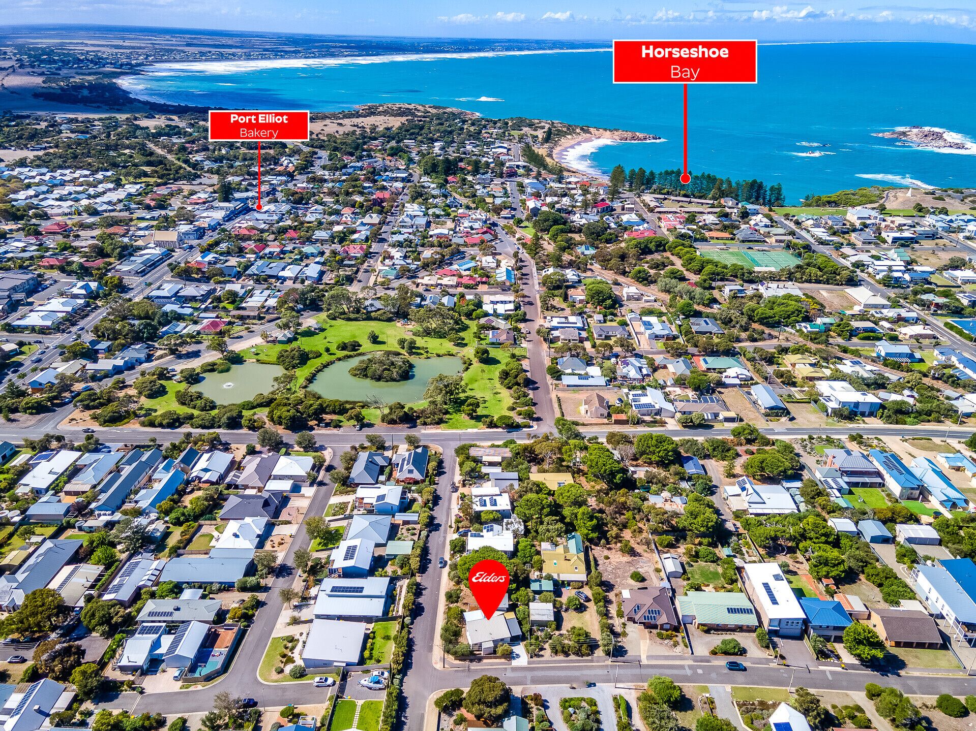 18 Seaview Rd - Great Location with Distant Sea Views — image 2