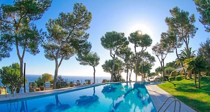 Club Villamar - Jolie villa mitoyenne avec piscine communautaire située dans un paysage verdoyant...