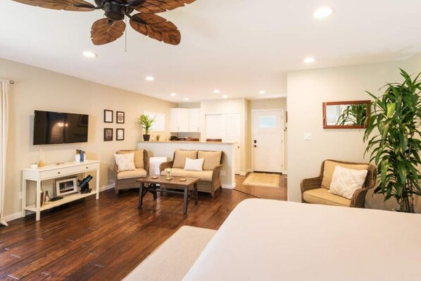 1 habitación, internet y ropa de cama 