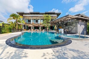 Outdoor pool, open 6:00 AM to 10:00 PM, pool umbrellas, pool loungers