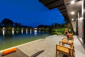 Superior Room, 1 King Bed, Terrace, Lake View | View from room
