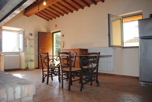 Farmhouse in Tuscan countryside next to Florence city center.