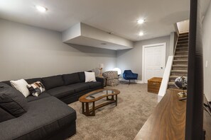 Televisio, Netflix, Hulu, suoratoistopalvelut