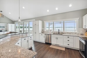 Fridge, microwave, oven, stovetop - Crystal Lakefront Luxury Condo – North Shore, Crystal, Michigan (Crystal)