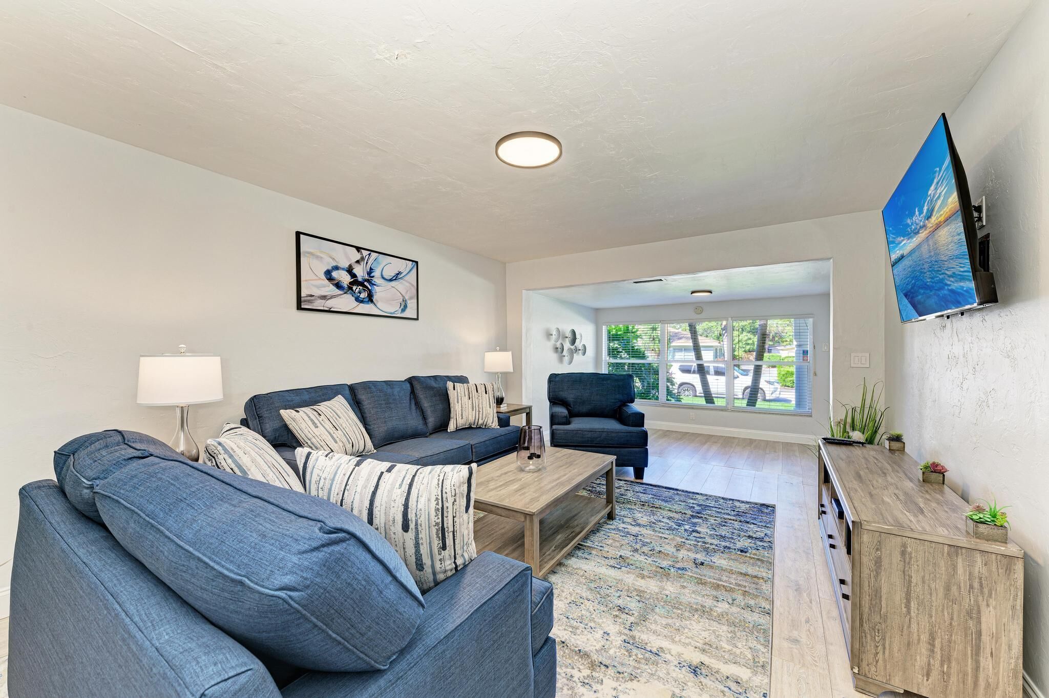 Luxurious Living on Snell Isle - Walk to DT ST Pete!