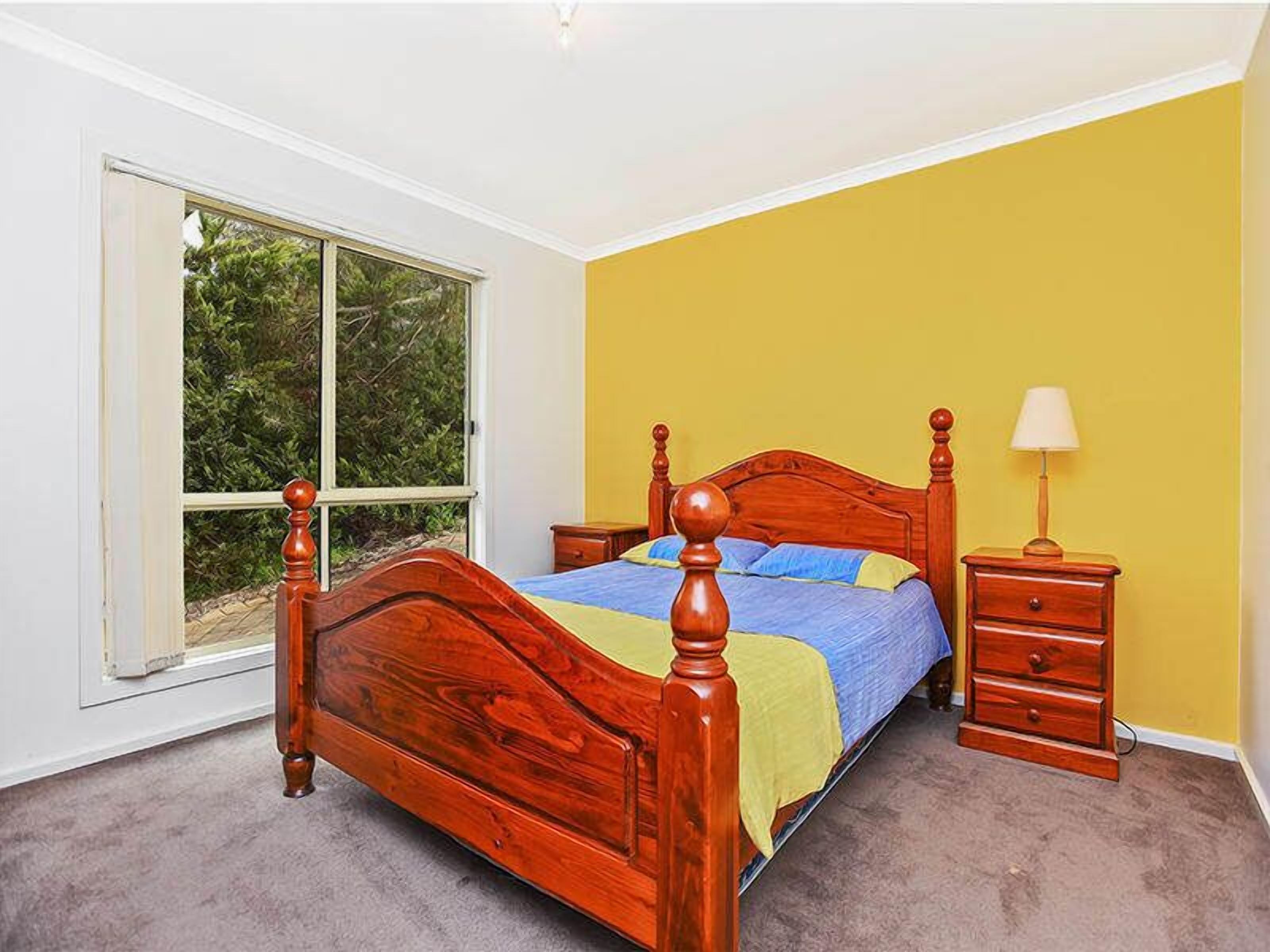 19 Cygnet Court - Quiet Location with Sea Views — image 9