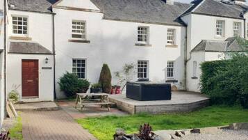 Bagian depan properti