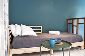 Ropa de cama hipoalergénica, escritorio, cunas gratuitas y wifi gratis 