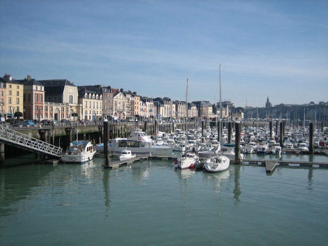 Port de plaisance de Dieppe à 15mn