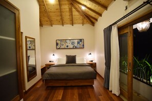 Chambre Double Deluxe, 1 très grand lit, non-fumeur, vue jardin