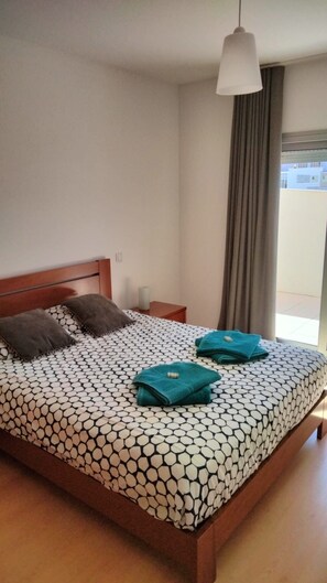 2 soverom, strykejern/-brett, wi-fi og sengetøy