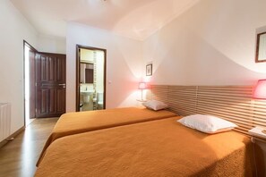 Family House, 3 Bedrooms, Terrace, Ground Floor