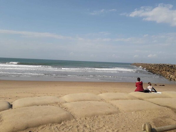 Massages aux pierres chaudes, massages des tissus profonds