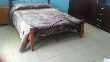 Villa, Pool View | Soundproofing, iron/ironing board, free WiFi