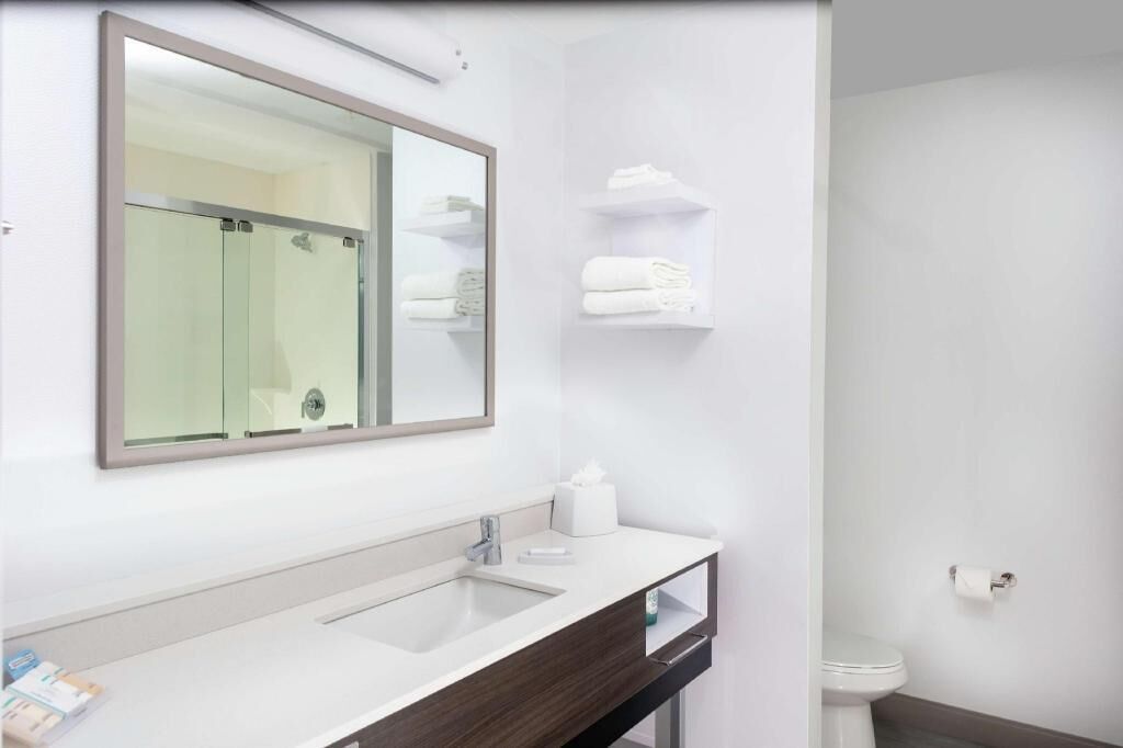 Free toiletries, hair dryer, towels