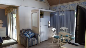 Interior - Convertible studio/Sleeps 4 - ONLY 8/1/26 thru 8/7/26,  8/8 Checkout!! (Hilton Head Island)