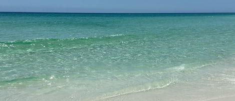 Beach nearby, sun loungers, beach towels