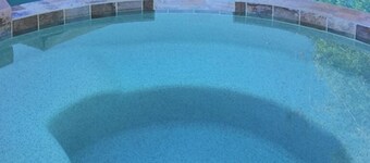 3BR Salt Water Pool, Spa and Mountain View in La Quinta Cove, CA Desert!