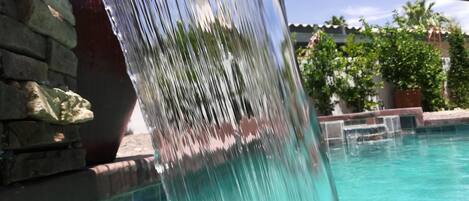 Ulkouima-allas, lämmitetty uima-allas