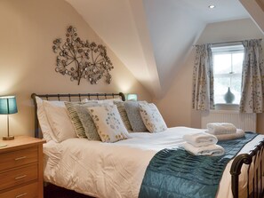 3 soverom, wi-fi (inkludert) og sengetøy