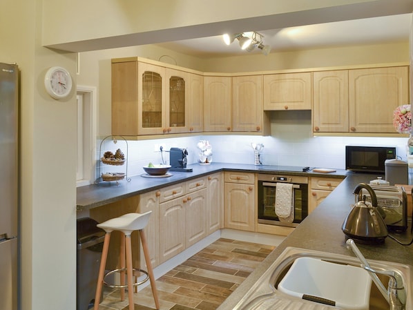 Oven, dishwasher, freezer