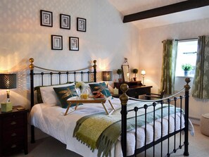 1 bedroom, free WiFi, bed sheets - 1 bedroom accommodation in Dyserth, near Prestatyn (Dyserth, near Prestatyn)