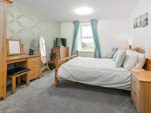 7 Schlafzimmer, kostenloses WLAN, Bettwäsche