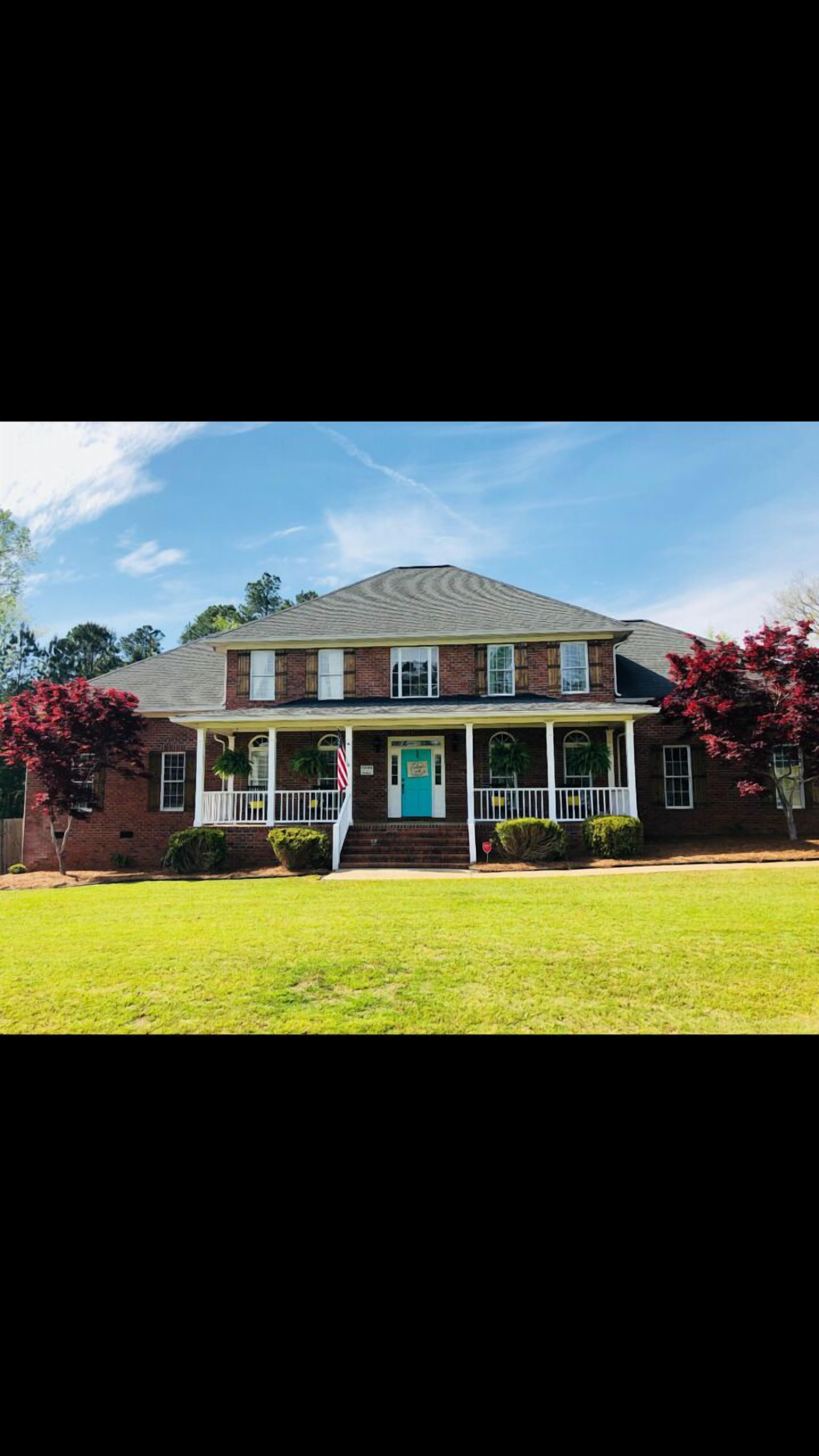 GATED HOME FOR MASTERS RENTAL