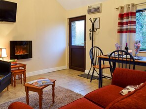 Living area - 1 bedroom accommodation in Llangeitho, near Tregaron (Llangeitho, near Tregaron)