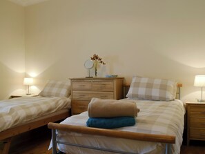 3 habitaciones, wifi gratis, ropa de cama y acceso para silla de ruedas 