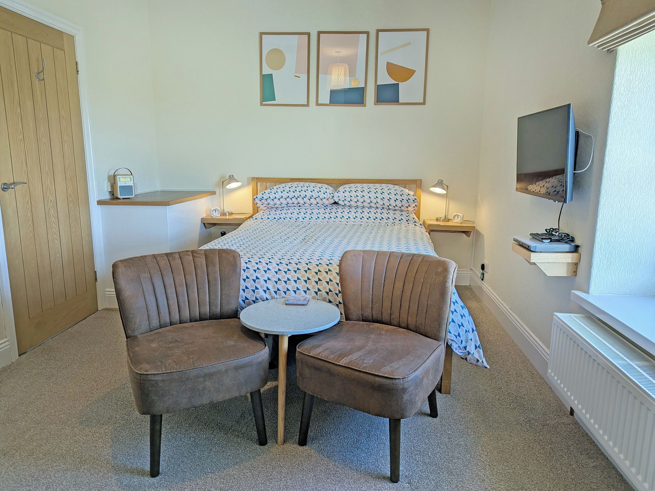 2 habitaciones, wifi gratis y ropa de cama 