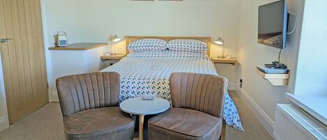 2 habitaciones, wifi gratis y ropa de cama