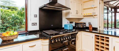 Dishwasher, high chair