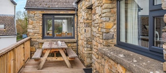 Stable Cottage - UK10694