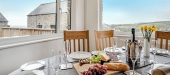 Stable Cottage - UK10694