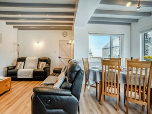 TV, fireplace - Stable Cottage - UK10694 (Amroth, near Saundersfoot)