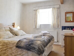 2 quartos, Wi-Fi de cortesia, roupa de cama