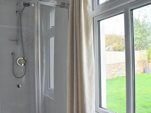 Towels - 5 bedroom accommodation in Newquay (Newquay)