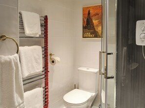 Towels - A break at Bandrake Barn offers rest and relaxation. (Oxen Park, near Ulverston)