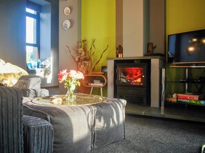 Living area - A break at Bandrake Barn offers rest and relaxation. (Oxen Park, near Ulverston)